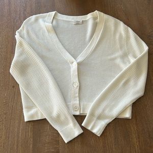 Aritzia Wilfred white light cropped rib knit cardigan